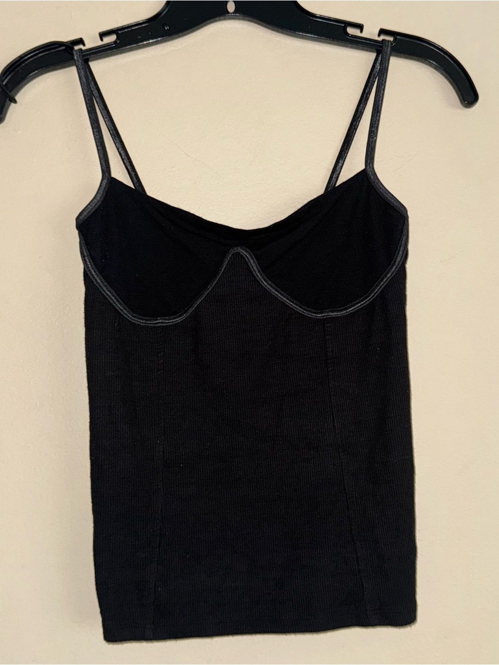 Black Slim Ribbed Tank Top with Contrast Trim - Women - Picture 3 of 11